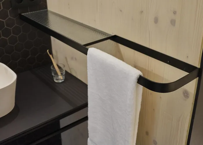 Bercail Hotel Wambrechies